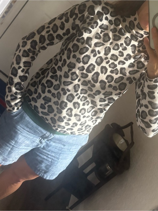 Tahari Sweaters - Tahari Black and Cream Leopard Print Mock Neck Sweater